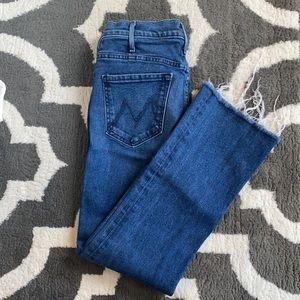 Mother Hustler crop ankle jeans.